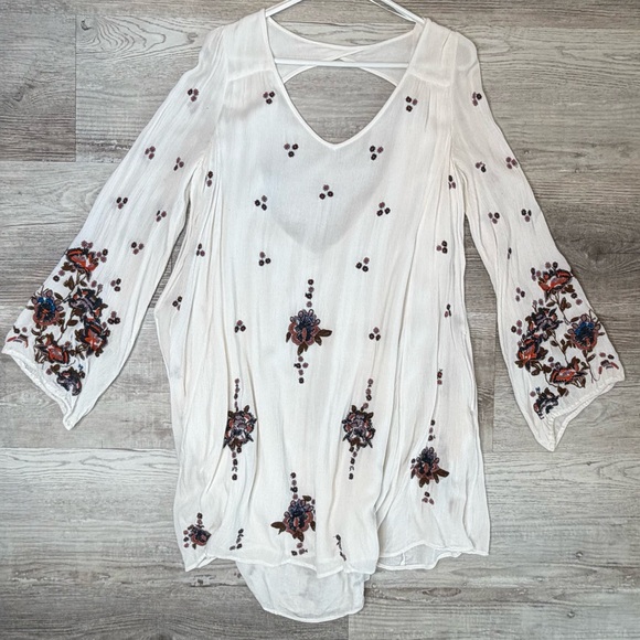 Free People Oxford White Floral Embroidered Bohemian Mini Dress Women’s Size M - Picture 3 of 16